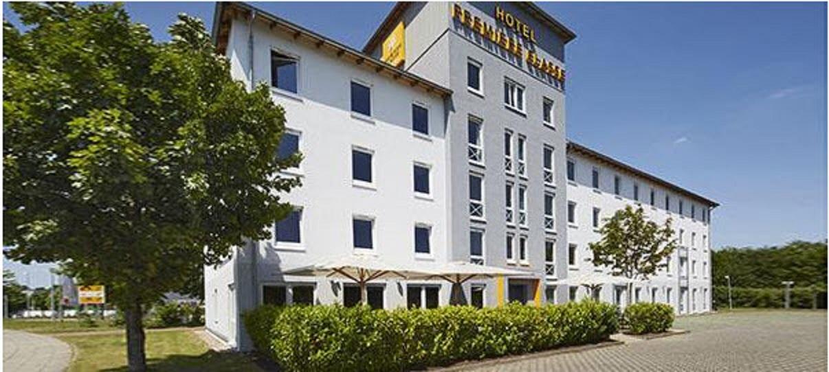 B&B Hotel Muenchen-Putzbrunn Exterior photo